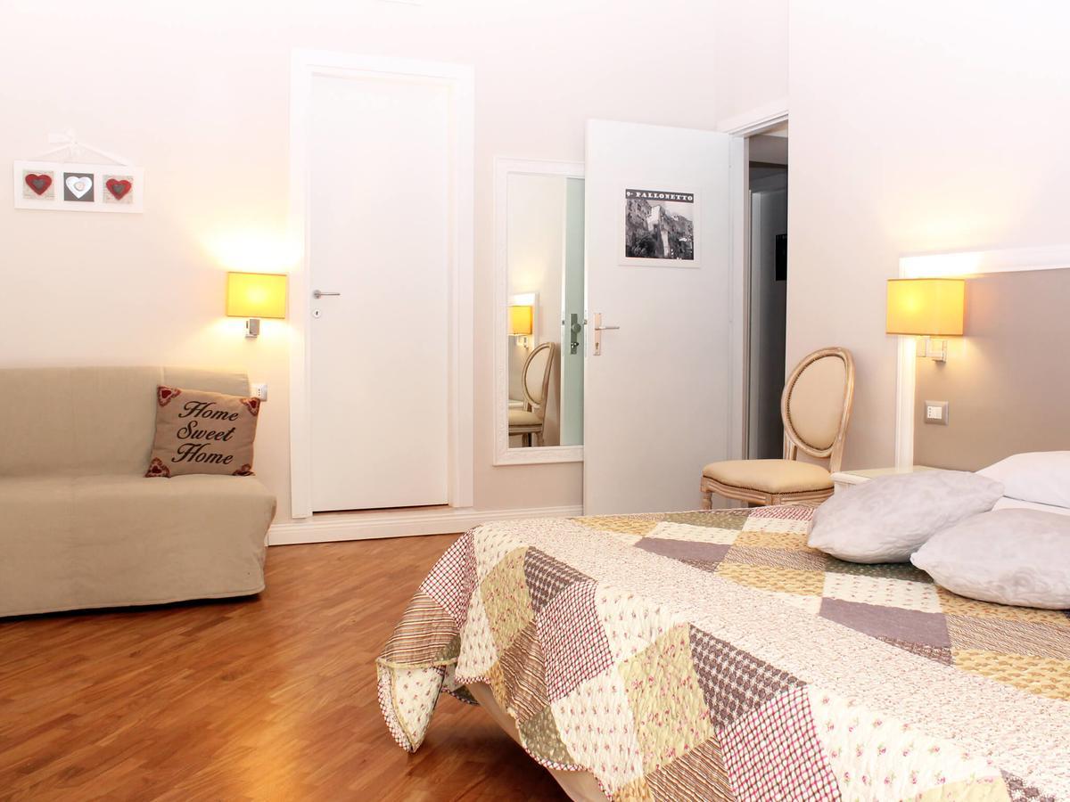 Grand Tour 4Rooms Napels Buitenkant foto